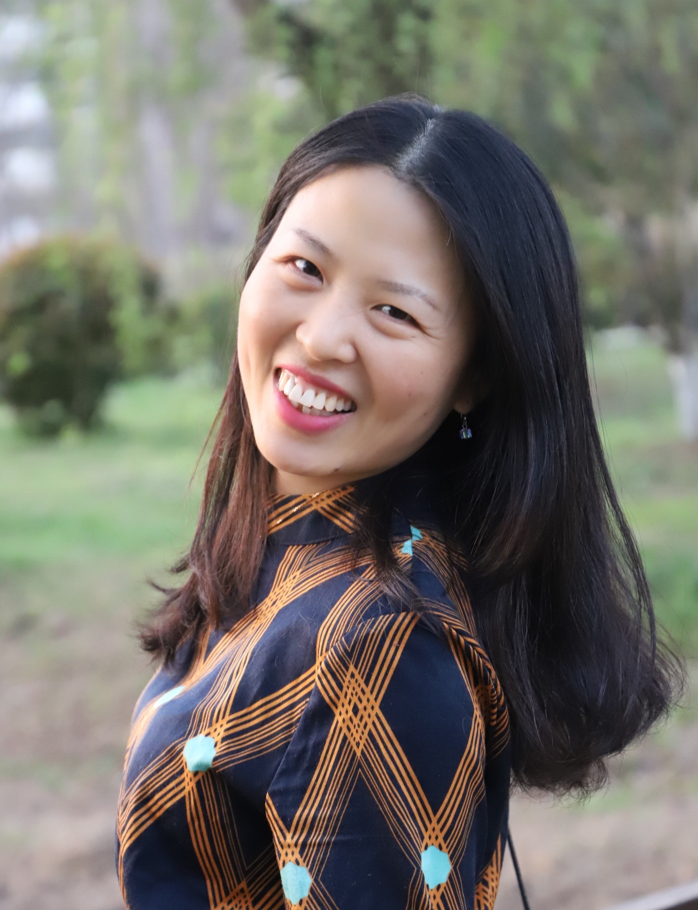 Xuejin Chen