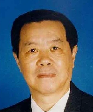 Bingkun Zhou
