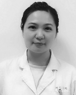 Yunqian Huang