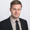 Ryan C Leach