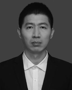 Shuai Li
