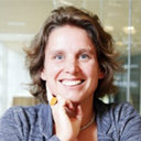 Liesbeth M Veenhoff
