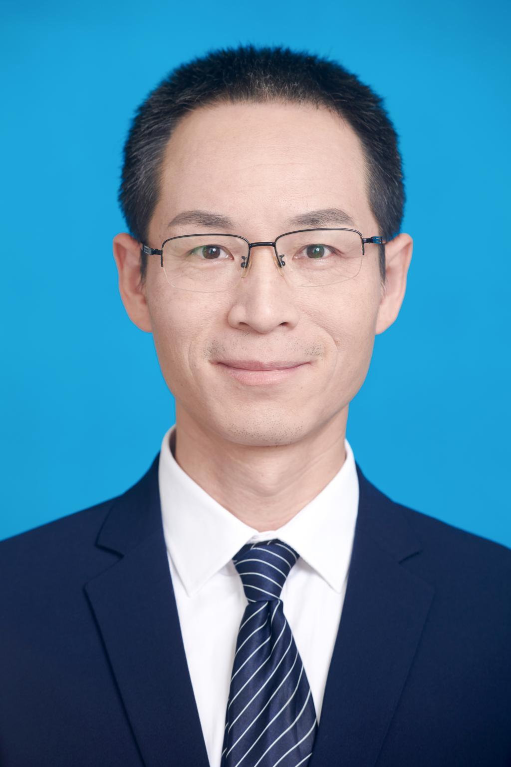 Zhuqing Ouyang