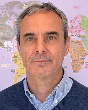 Alberto González