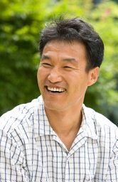 Gang-Joon Yoon
