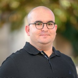 Jonathan Dayan