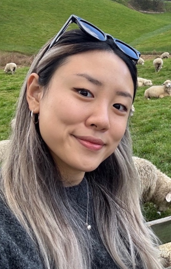 Yejin Bang