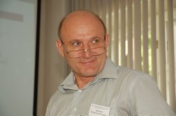 Vladimir N Dubinin