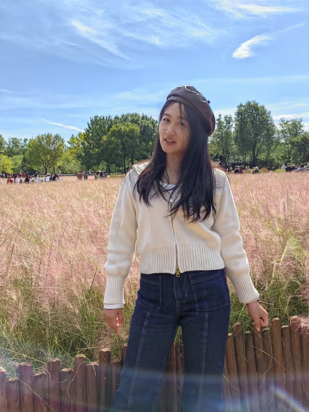 Miaomiao Zhou