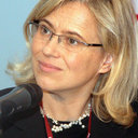 Bettina Menne