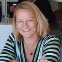 Dominique B Hoelzinger
