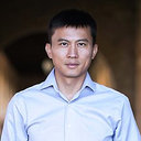 Zewen Zhou
