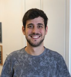 Nicolas G Brukman