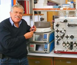 Mario Lebendiker