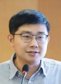 Fan Yang