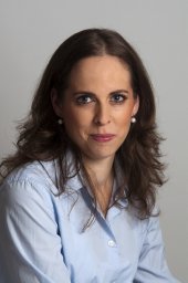 Rebeka R Zsoldos