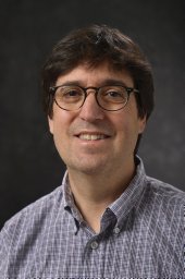 Haupt Robert W