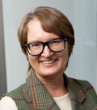 Anneclaire De Roos