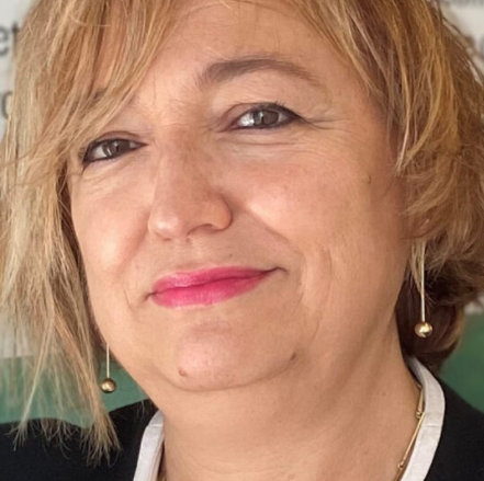 Laura M. Lechuga