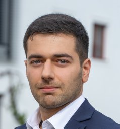 Mohamad Bayat