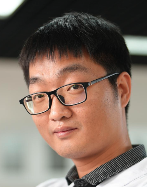 Liwei Zheng