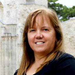 Helena I S Nogueira