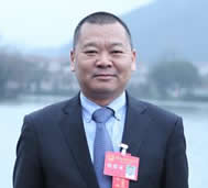 Deshui Chen