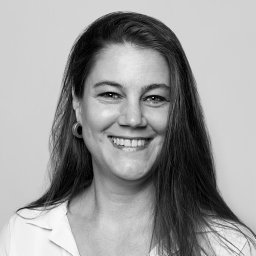 Stephanie Plon