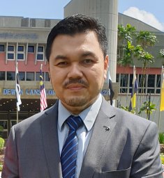 Rozli Zulkifli