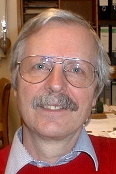P. Glässel
