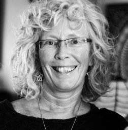 Elizabeth Comack
