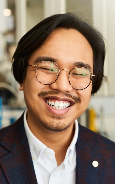 Phil De Luna