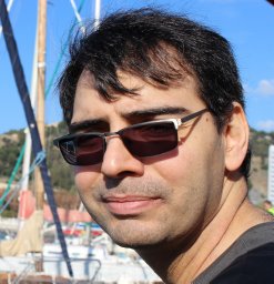 Mahmood Alaghmandan