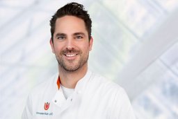 van Wanrooij R L J