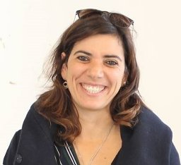 Vania Carlos