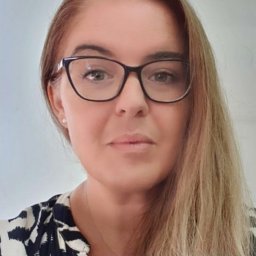 Elisa Rescalvo-Martin