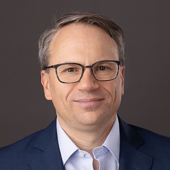 Brendan M Weiss