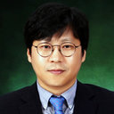 Chang-Moon Lee