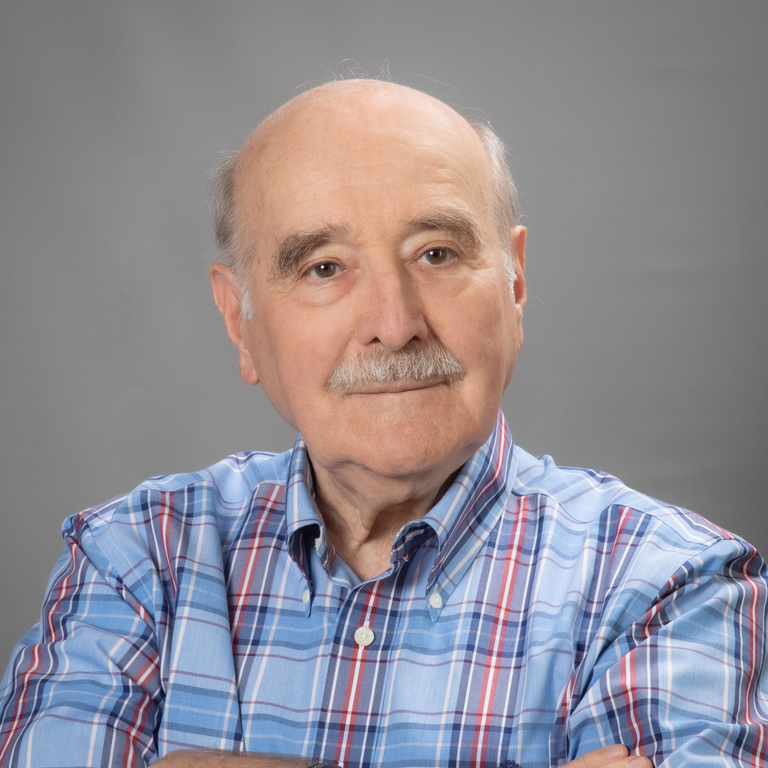 Dan C. Marinescu