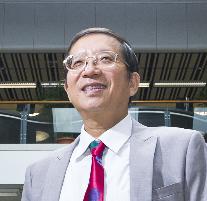 Qiuli Charlie Xue