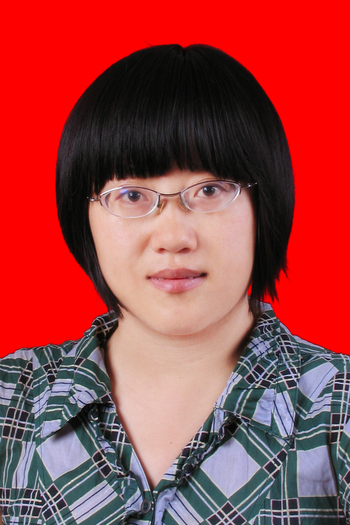Lixia Yang