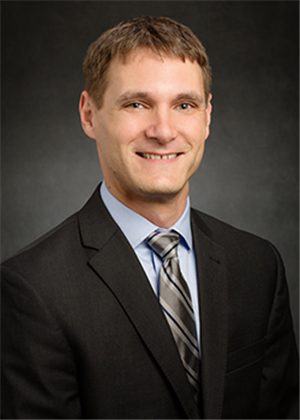 Zachary R Putnam