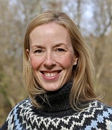 Erin M Ellis