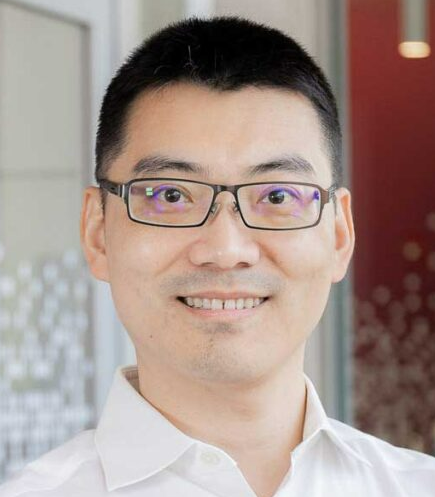 Dakuo Wang