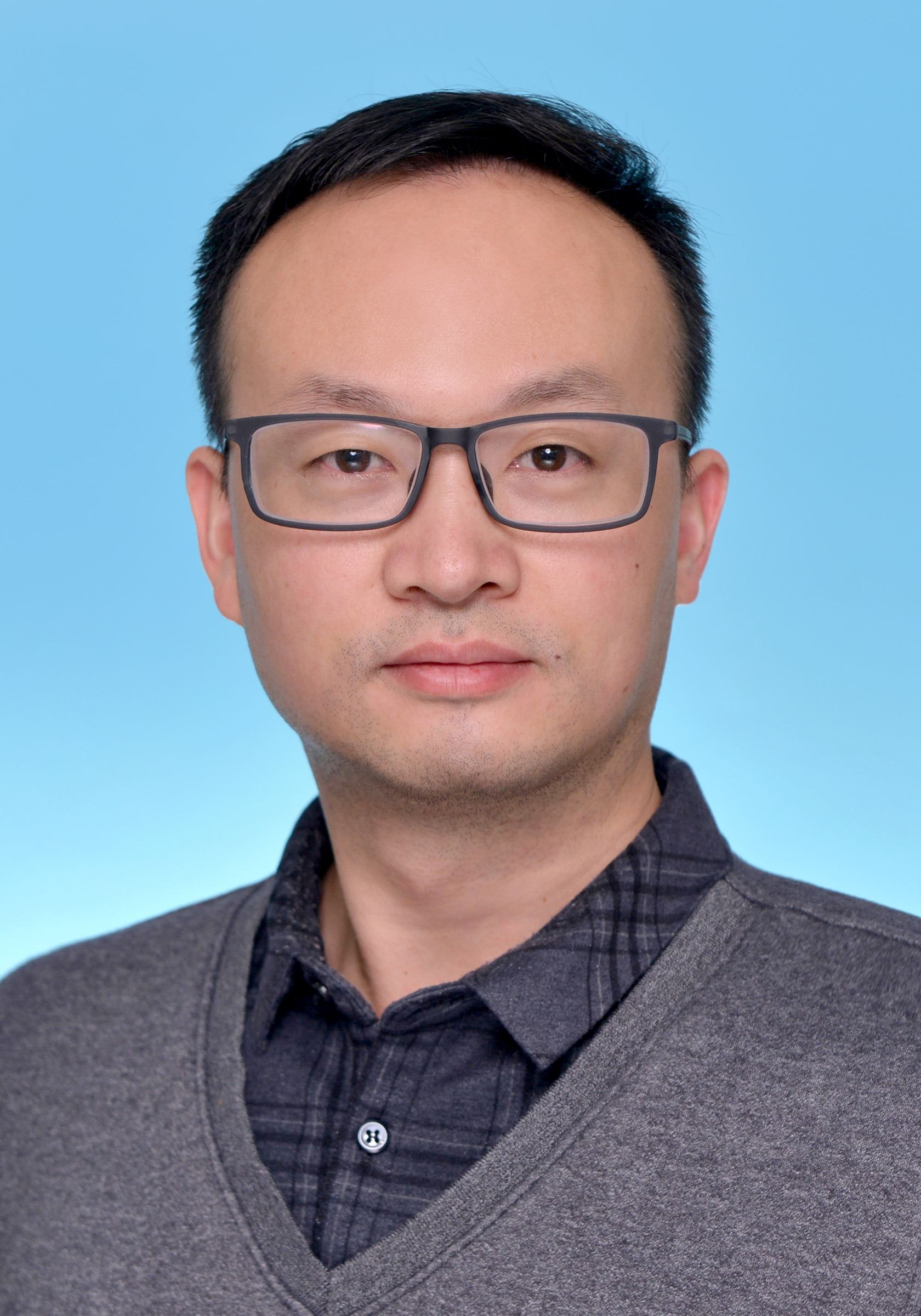 Longhua Liu