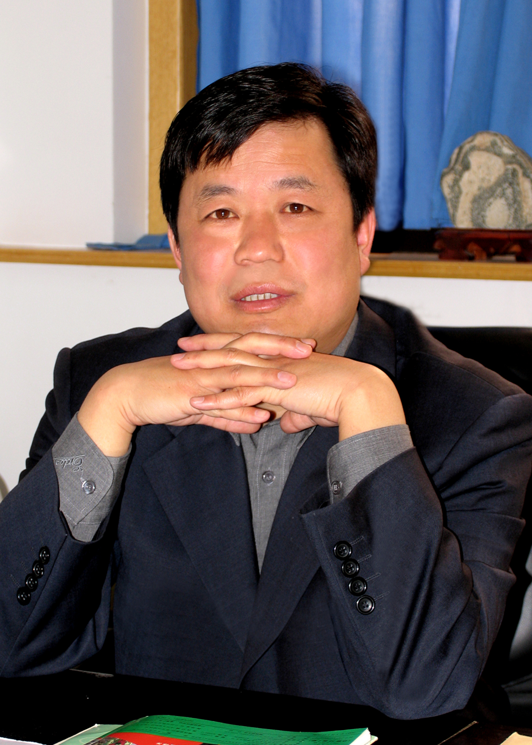 Yugang Sun