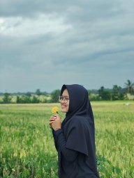 Niken Nurmiyati