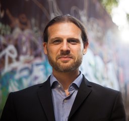 Florian Ludeke-Freund