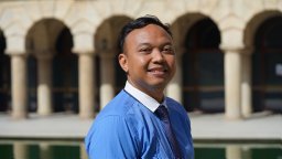 Yusron Sugiarto