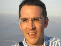 Alex Rialp
